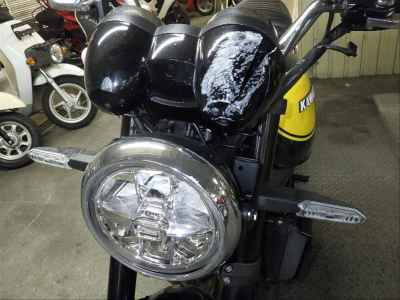 Kawasaki Z900RS 2024