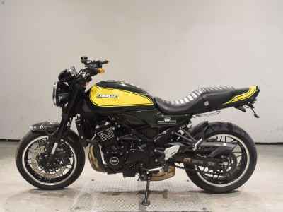 Kawasaki Z900RS 2024