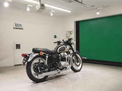 Kawasaki W650 2002
