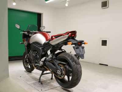 Yamaha FZ1 Fazer 2013