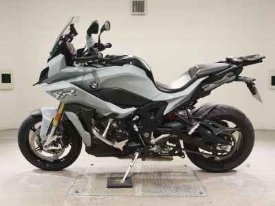 BMW S1000XR 2020