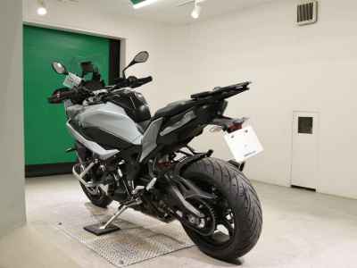 BMW S1000XR 2020
