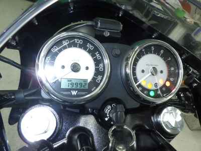 Kawasaki W800 2022