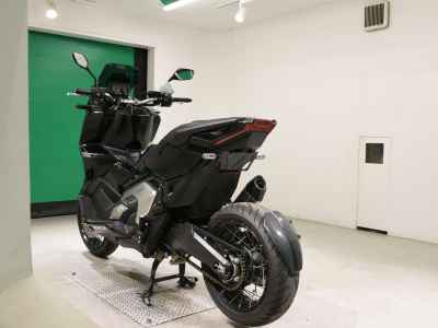 Honda X-Adv 750 2021