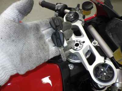 Ducati Panigale V2 2021