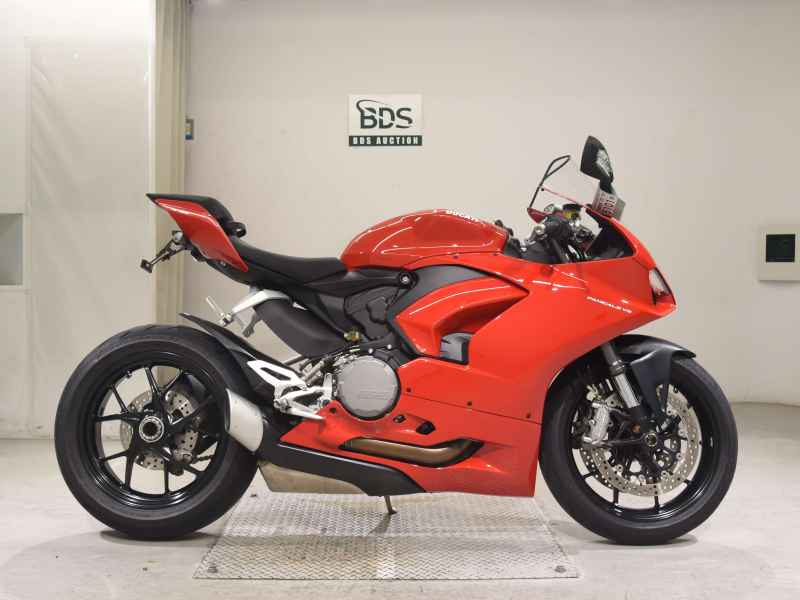 Ducati Panigale V2 2021