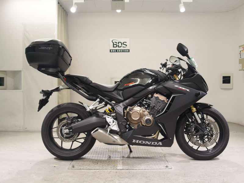 Honda CB650R 2022