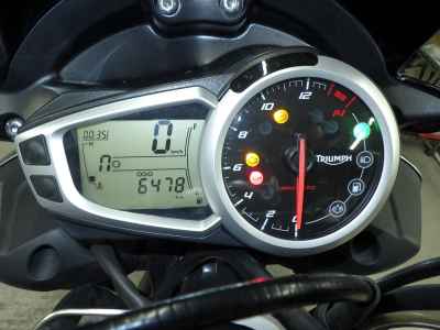 Triumph Street Triple RX 2016