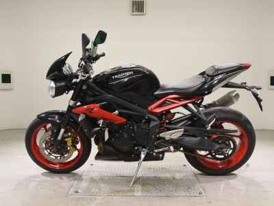 Triumph Street Triple RX 2016