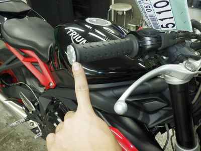 Triumph Street Triple RX 2016