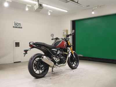 Triumph Speed 400 2024