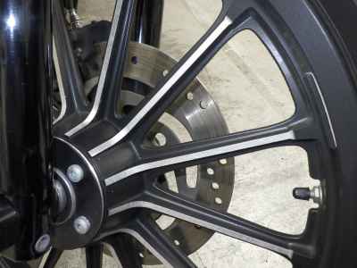 Harley-Davidson Sportster Custom XL1200C 2013