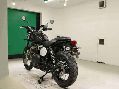 Triumph Street Scrambler 2021