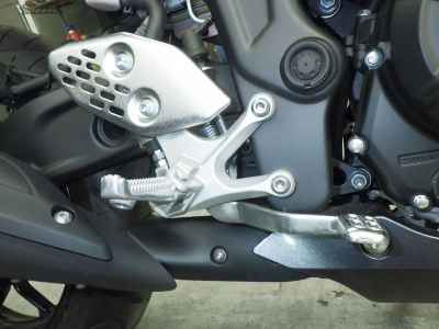 Yamaha YZF-R25 2023