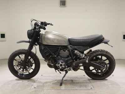 Ducati Scrambler Sixty2 2021
