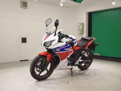 Honda CBR250R 2015