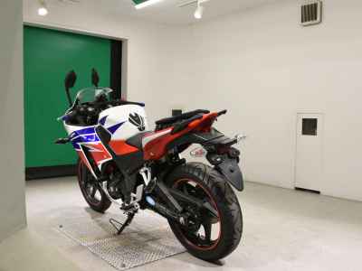 Honda CBR250R 2015