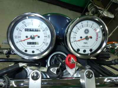 Yamaha SR400 2019