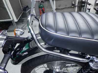 Kawasaki W800 2022