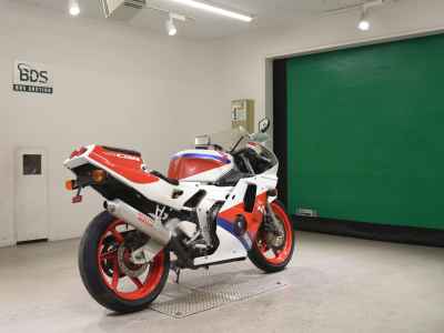 Honda CBR250RR 1990