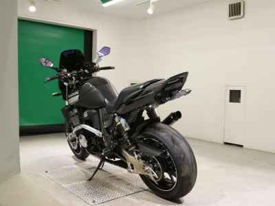 Kawasaki ZRX1200 DAEG 2013