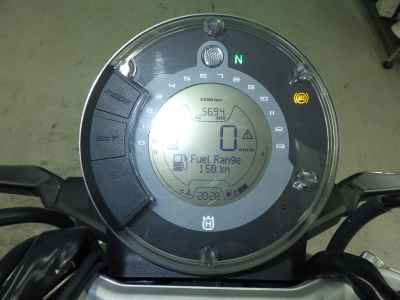 Husqvarna Svartpilen 401 2022