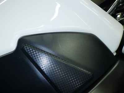 Suzuki GSR750 2013