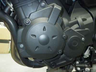 Suzuki GSR750 2013