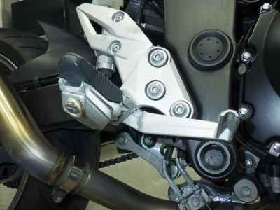 Suzuki GSR750 2013