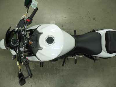 Suzuki GSR750 2013