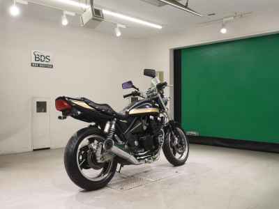Kawasaki Zephyr 400 2008