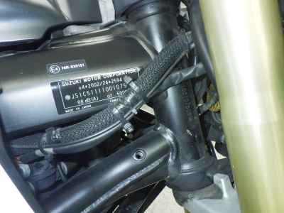 Suzuki GSR750 2011
