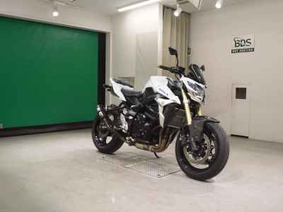 Suzuki GSR750 2011