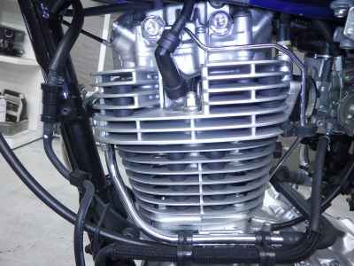 Yamaha SR400 2021