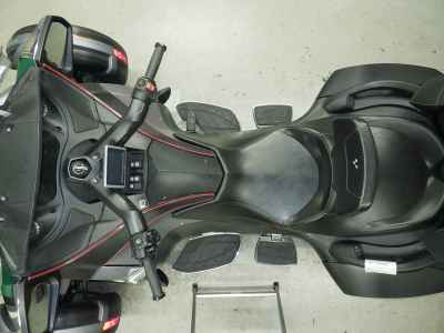 Can-Am Spyder RT 2014