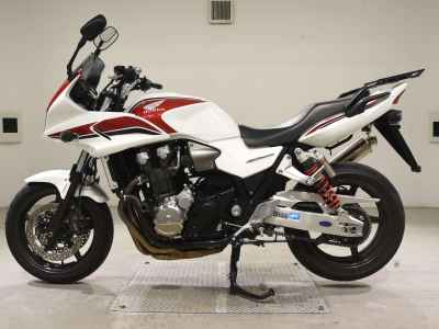 Honda CB1300 Super Boldor 2011