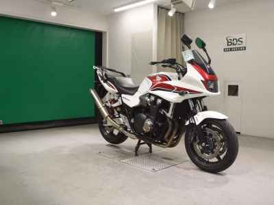 Honda CB1300 Super Boldor 2011