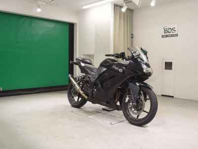Kawasaki Ninja 250R 2012