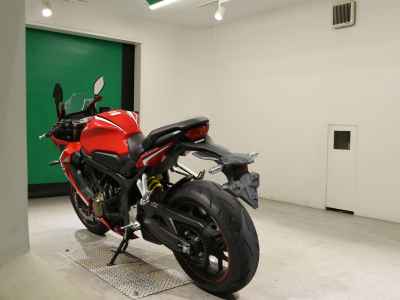 Honda CB650R 2019