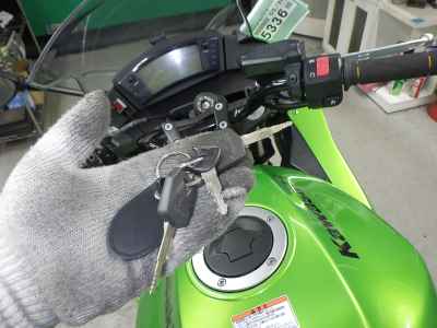 Kawasaki Ninja 400R 2013