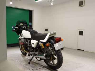 Moto Guzzi 850 Le Mans 1984
