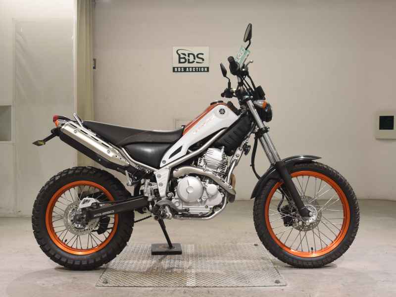 Yamaha TRICKER 2018