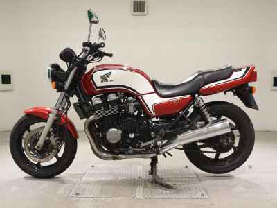 Honda CB750SFK 2024