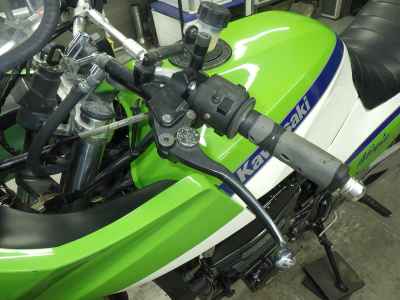 Kawasaki GPZ900R 1985