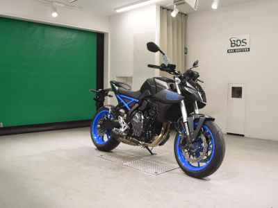 Suzuki GSX-8S 2024