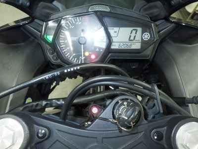 Yamaha YZF-R25 2018