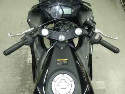 Yamaha YZF-R25 2018