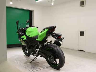 Kawasaki Ninja 400 2018