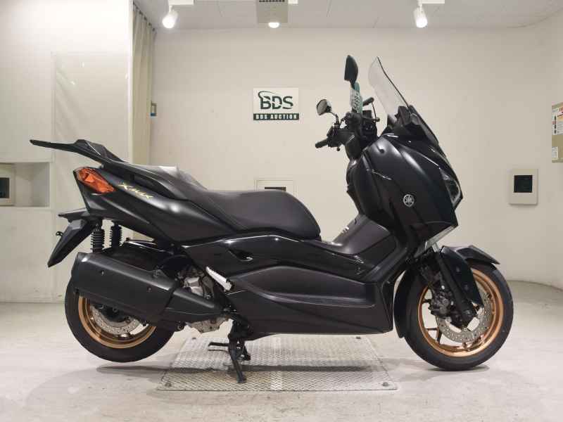 Yamaha XMAX 250 2022