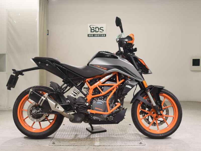 KTM 390 Duke 2023